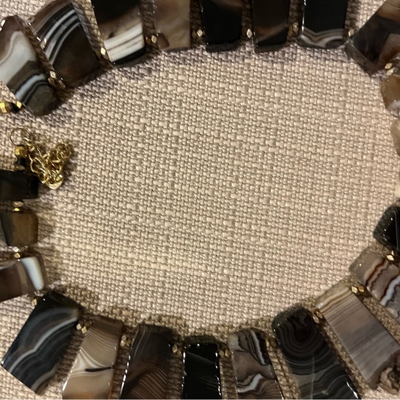 Women's Necklace - Picture 2 of 3